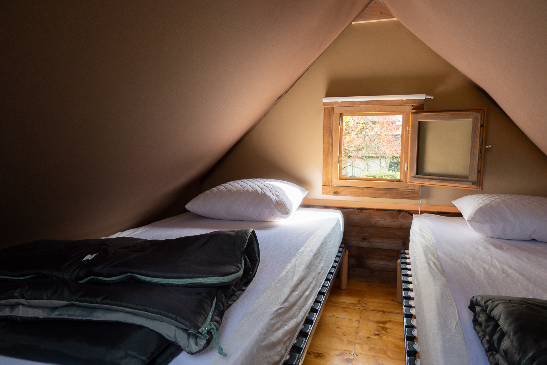 Lodge Bivouac intérieur - Camping des Rives du Loing